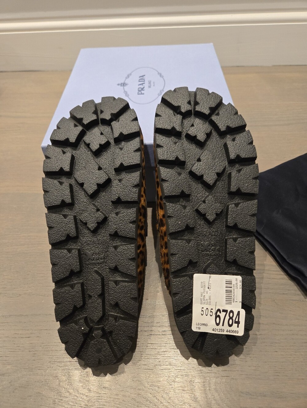 $1,320 Prada Leopard Pony Fur Fussbett Gold Logo Mule Flat EU 41 US 11 BNIB - Picture 5 of 8